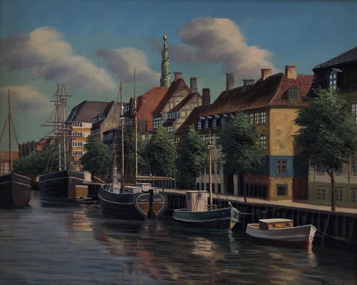 Kunstner: Frederik Svendsen (1885-1975). Motiv: Overgaden Oven Vandet med Vor Frelsers Kirke i baggrunden. Oliemaleri. 40x50 cm